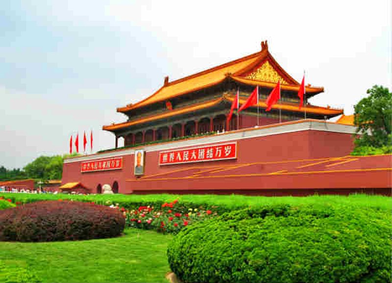 龙景玫瑰园:一个充满浪漫与精致的花园